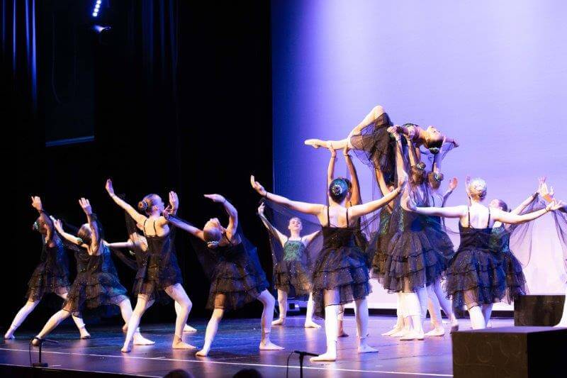 Shilleena's Dance Academy - Grade 7 & Pre-El Ballet 2018