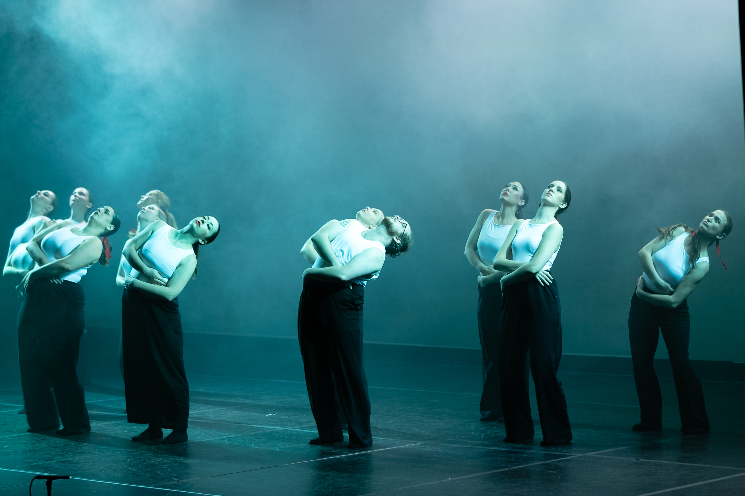 ICONIC CONCERT - Adult Contemporary 2025