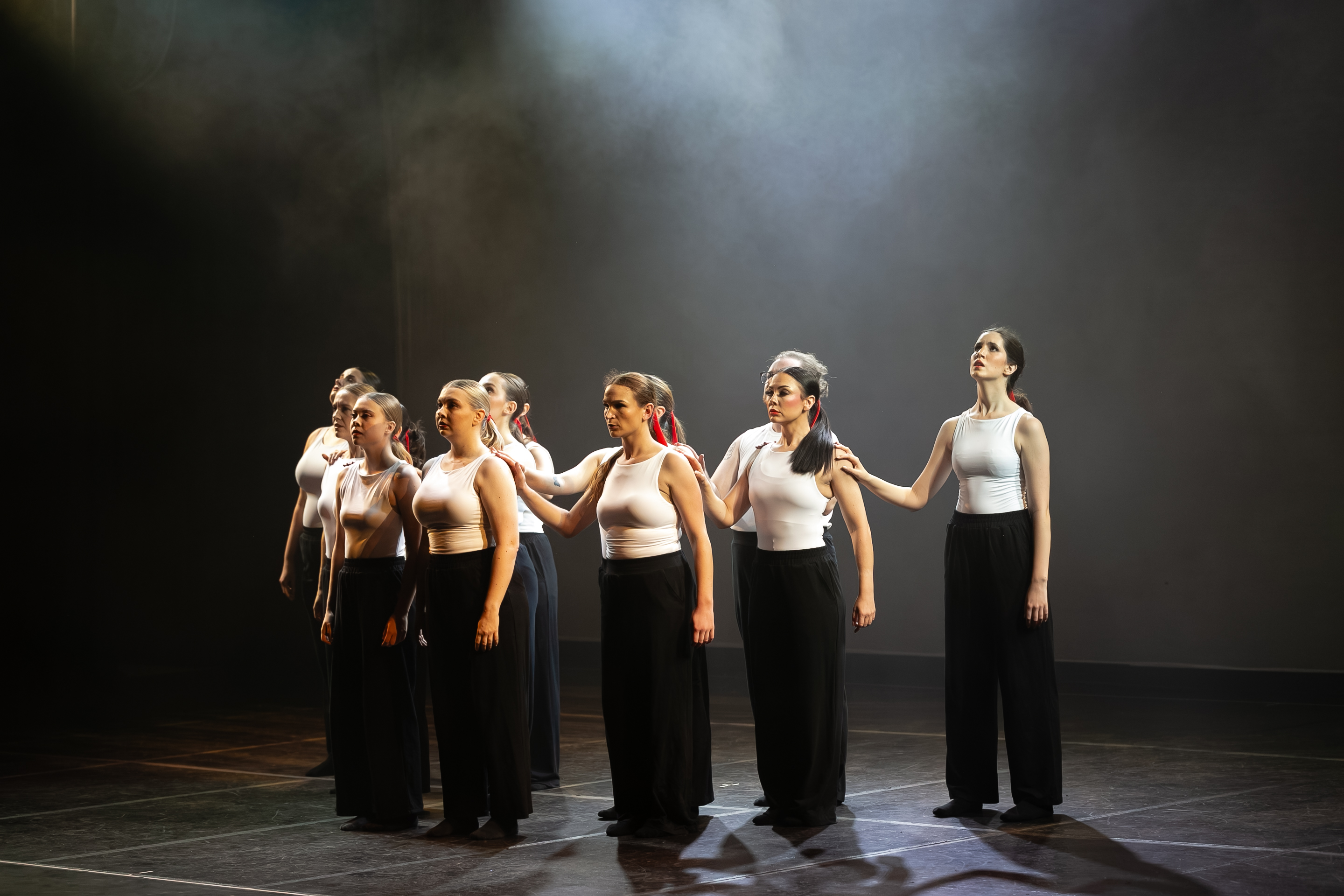 ICONIC CONCERT - Adult Contemporary 2025