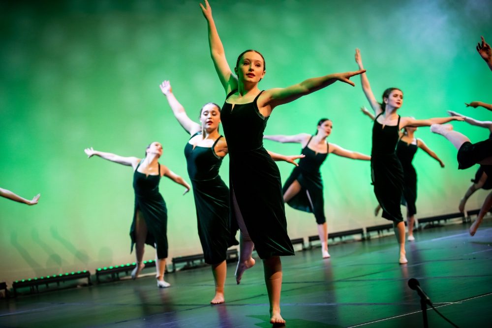 Sub-Senior & Senior Performance Troupe 2021 - Photograph taken by Lachie Douglas Sub-Senior & Senior Performance Troupe 2021
