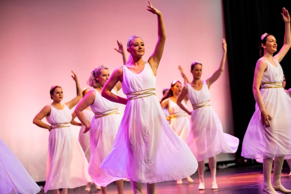 Adult Ballet & Contemporary 2021 - Photograph taken by Lachie Douglas Adult Ballet & Contemporary 2021