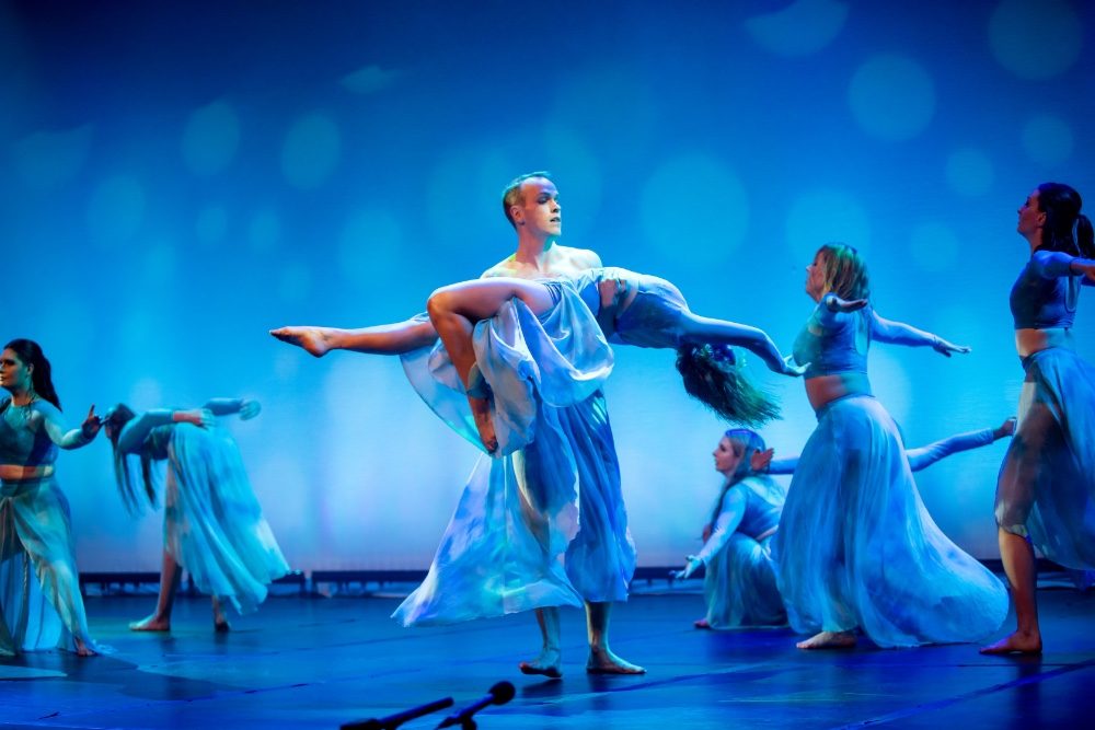 Senior Contemporary 2021 - Photograph taken by Lachie Douglas Senior Contemporary 2021