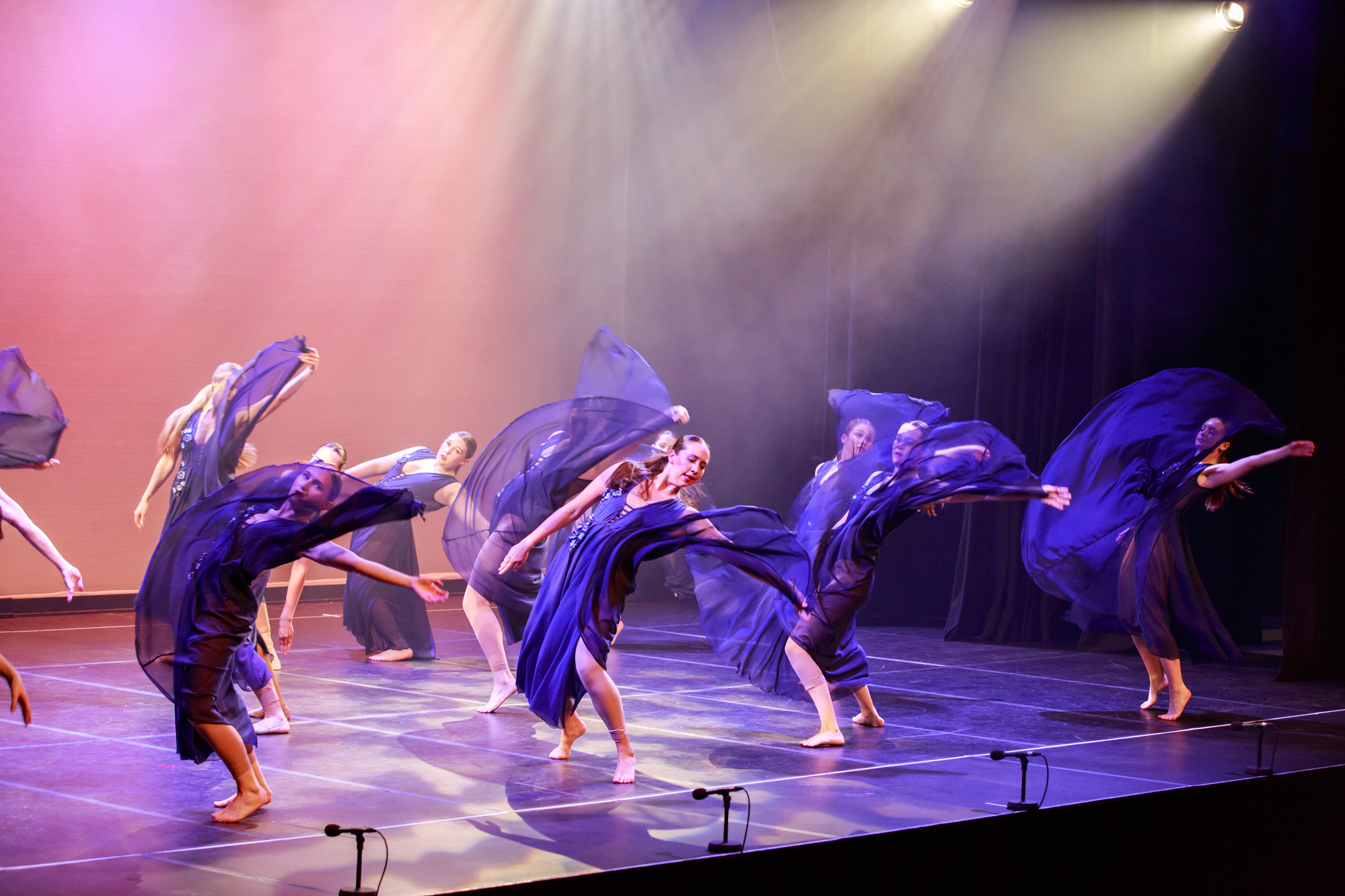 Carry You - Open Contemporary 2023 - Photo taken by Kick the Cow Photography